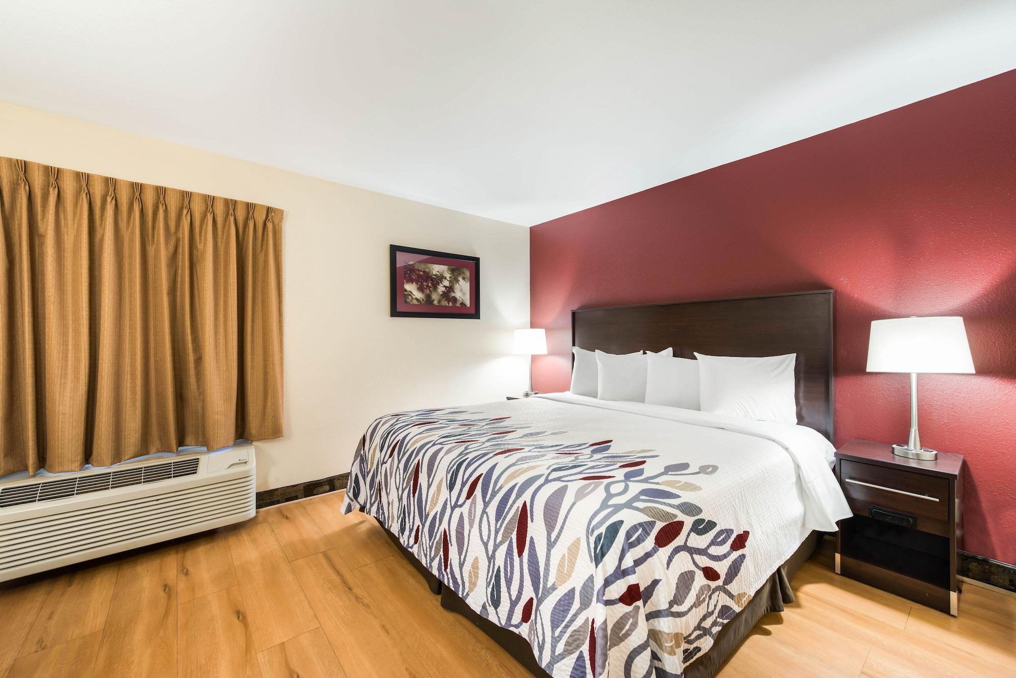 Red Roof Inn & Suites Monee Esterno foto