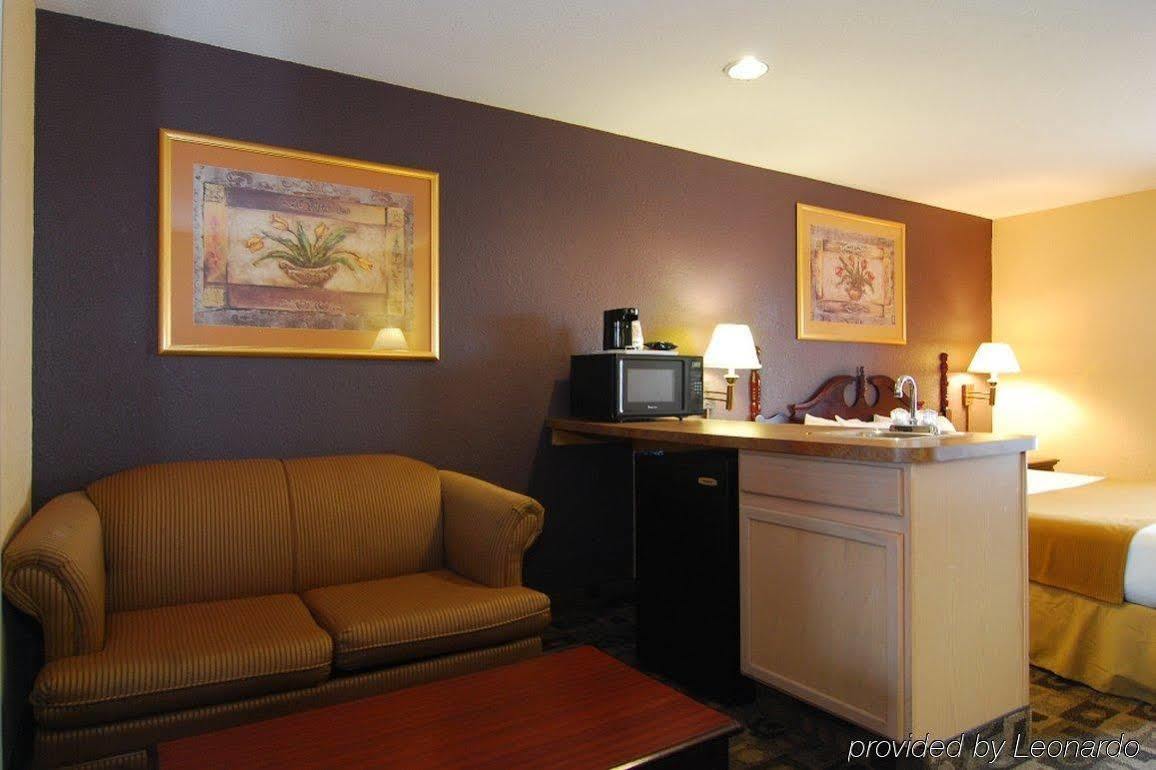 Red Roof Inn & Suites Monee Esterno foto