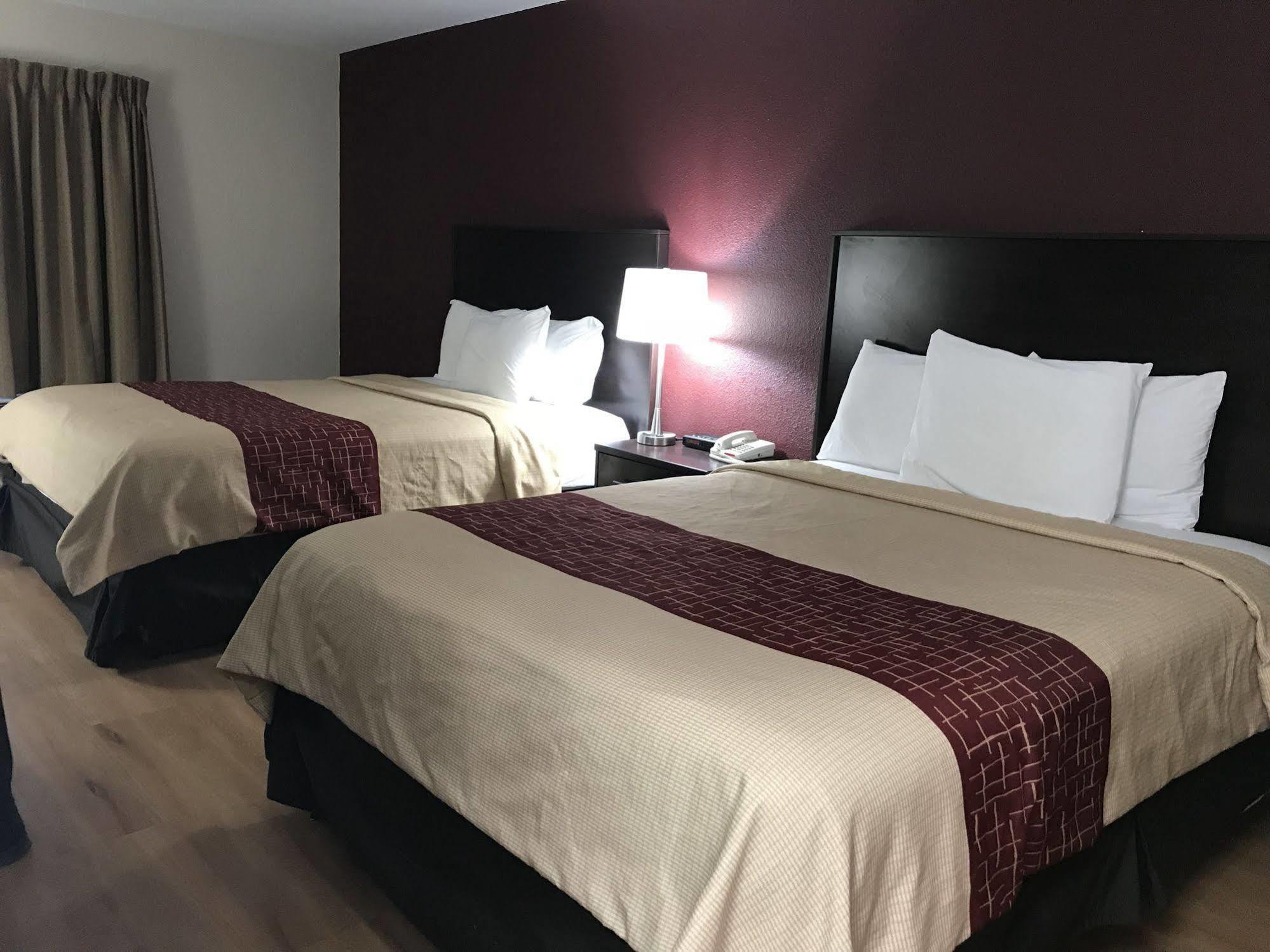 Red Roof Inn & Suites Monee Esterno foto